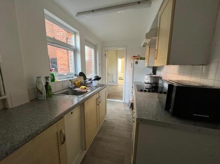 2 bedroom Semi-detached house to let in Bergholt Road, Colchester, CO4