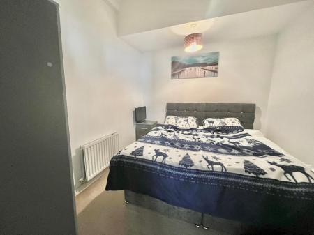 2 bedroom Maisonette to let in Garland Road, Colchester, CO2