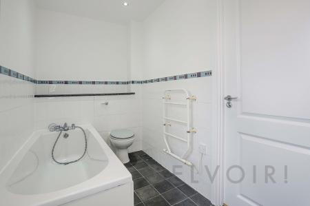 2 bedroom Flat to let in Weyland Drive, Off Winstree Road, Heathlands, Colchester, CO3