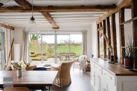 6 bedroom Detached house to let in Blue Gates Farmhouse, Alresford, CO7