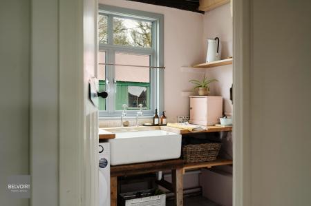 6 bedroom Detached house to let in Blue Gates Farmhouse, Alresford, CO7