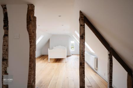 6 bedroom Detached house to let in Blue Gates Farmhouse, Alresford, CO7