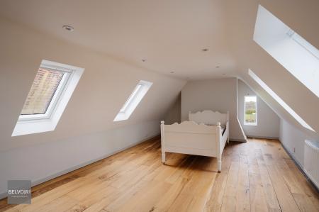 6 bedroom Detached house to let in Blue Gates Farmhouse, Alresford, CO7