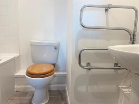 2 bedroom Flat to let in Culver Street East, Colchester, CO1