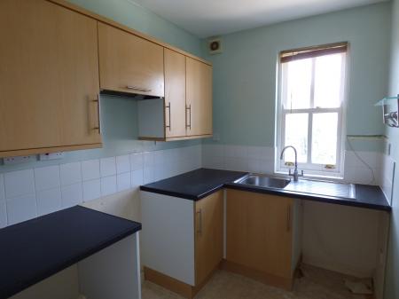 1 bedroom Flat to let in Regent Street, Rowhedge, CO5