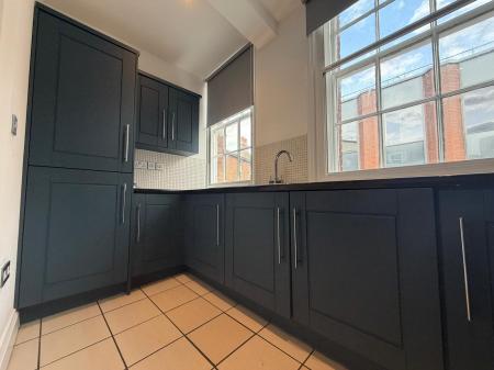 2 bedroom Flat to let in Queen Street, Colchester, CO1