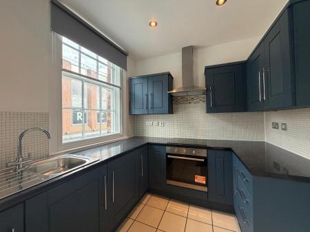 2 bedroom Flat to let in Queen Street, Colchester, CO1