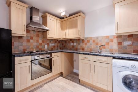 2 bedroom Flat for sale in Hawkins Road, Hythe, Colchester, CO2