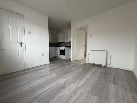 1 bedroom Ground floor maisonette to let in Chinook, Highwoods, Colchester, CO4