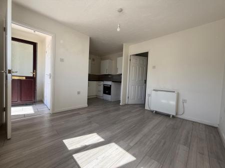 1 bedroom Ground floor maisonette to let in Chinook, Highwoods, Colchester, CO4