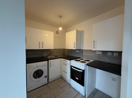 1 bedroom Ground floor maisonette to let in Chinook, Highwoods, Colchester, CO4