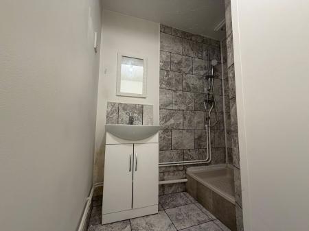 1 bedroom Ground floor maisonette to let in Chinook, Highwoods, Colchester, CO4