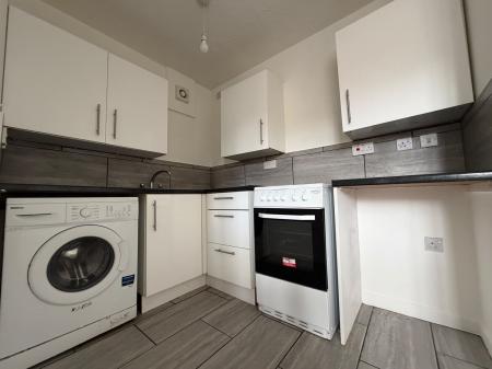1 bedroom Ground floor maisonette to let in Chinook, Highwoods, Colchester, CO4