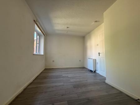 1 bedroom Ground floor maisonette to let in Chinook, Highwoods, Colchester, CO4