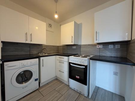 1 bedroom Ground floor maisonette to let in Chinook, Highwoods, Colchester, CO4