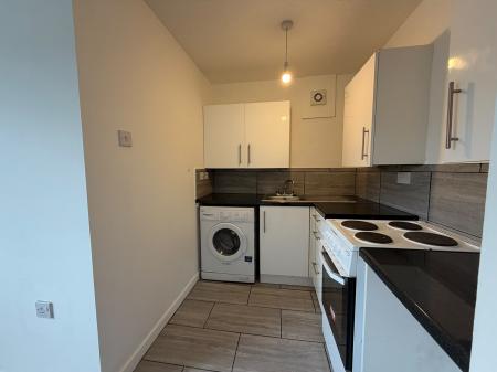 1 bedroom Ground floor maisonette to let in Chinook, Highwoods, Colchester, CO4