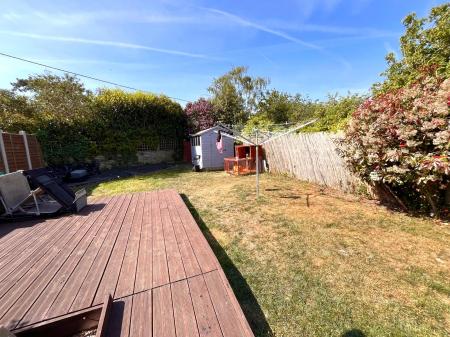 2 bedroom Bungalow to let in Claremont Road, Wivenhoe, CO7