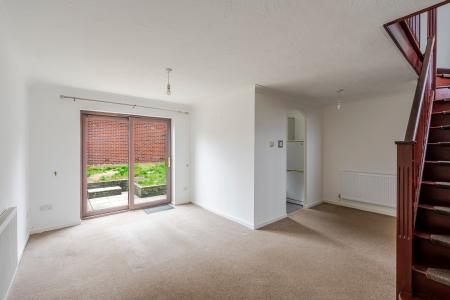 2 bedroom Semi-detached house for sale in Chiltern Close, North Station, Colchester, CO1