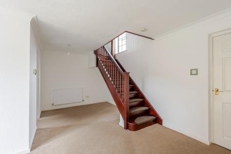 2 bedroom Semi-detached house for sale in Chiltern Close, North Station, Colchester, CO1