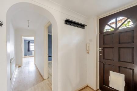 1 bedroom Flat for sale in Magdalen Street, Colchester Town Centre, Colchester, CO1