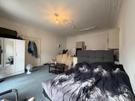 1 bedroom Studio flat to let in East Hill, Colchester, CO1