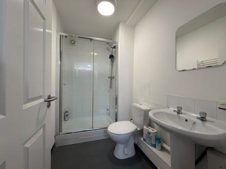 1 bedroom Studio flat to let in East Hill, Colchester, CO1