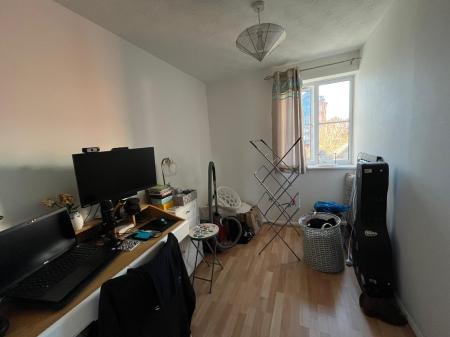 2 bedroom Flat to let in Victoria Chase, Colchester, CO1