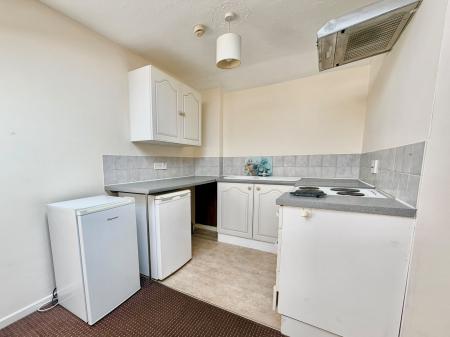 1 bedroom Maisonette to let in Manor Parade, Brightlingsea, CO7