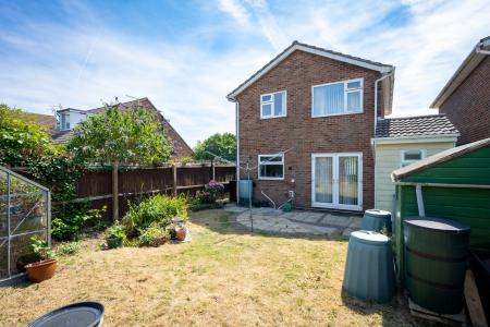 3 bedroom Semi-detached house for sale in Mill Road, Colchester, CO4