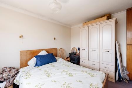 3 bedroom Semi-detached house for sale in Mill Road, Colchester, CO4