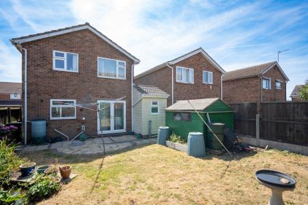 3 bedroom Semi-detached house for sale in Mill Road, Colchester, CO4