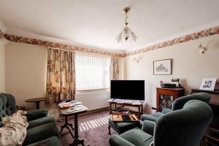3 bedroom Semi-detached house for sale in Mill Road, Colchester, CO4