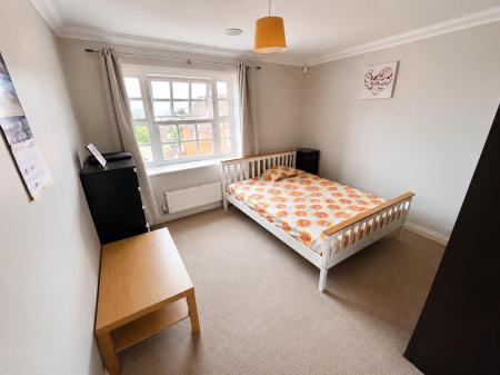 2 bedroom Flat to let in Henry Laver Court, Colchester, CO3