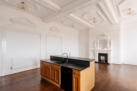 2 bedroom Flat for sale in 73 Marine Parade East, Clacton On Sea, CO15