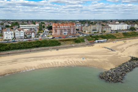 2 bedroom Flat for sale in 73 Marine Parade East, Clacton On Sea, CO15