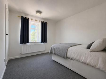 2 bedroom Terraced House to let in Elmwood Avenue, Colchester, CO2