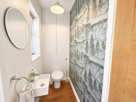 3 bedroom Semi-detached house to let in Hubert Road, Colchester, CO3