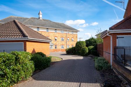 1 bedroom Flat for sale in Haddon Park, Hythe, Colchester, CO1
