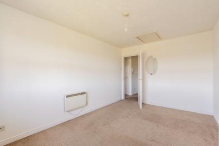 1 bedroom Flat for sale in Haddon Park, Hythe, Colchester, CO1