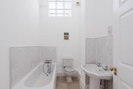 2 bedroom Flat to let in 73 Marine Parade East, Clacton On Sea, CO15