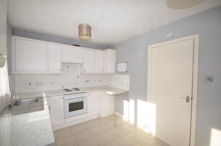 2 bedroom Terraced House to let in Inwood Close, Oakley Vale, Corby, NN18