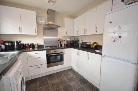 2 bedroom Terraced House for sale in Bertone Road, Barton Seagrave, NN15