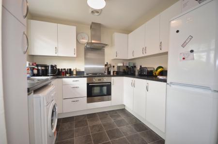 2 bedroom Terraced House for sale in Bertone Road, Barton Seagrave, NN15