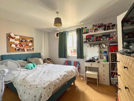 4 bedroom Detached house for sale in Chepstow Road, Oakley Vale, Corby, NN18