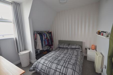 2 bedroom Flat for sale in Cobden Street, Kettering, NN16