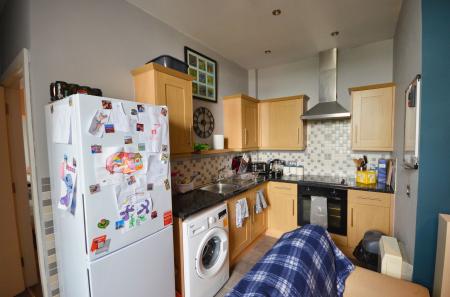 2 bedroom Flat for sale in Cobden Street, Kettering, NN16