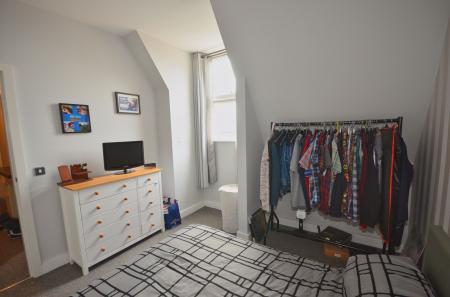 2 bedroom Flat for sale in Cobden Street, Kettering, NN16