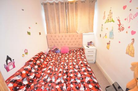 2 bedroom Flat for sale in Comrie Close, Coventry, CV2