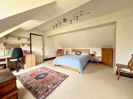 4 bedroom Detached house for sale in Dibbin Close, Weldon, NN17