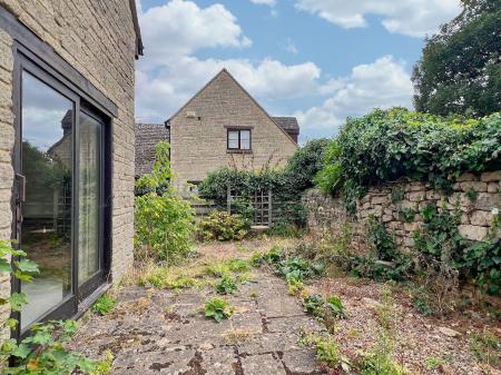 4 bedroom Detached house for sale in Dibbin Close, Weldon, NN17